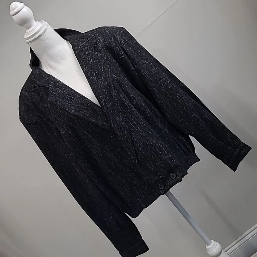 Vintage woolen Touch 2 button tuxedo style jacket